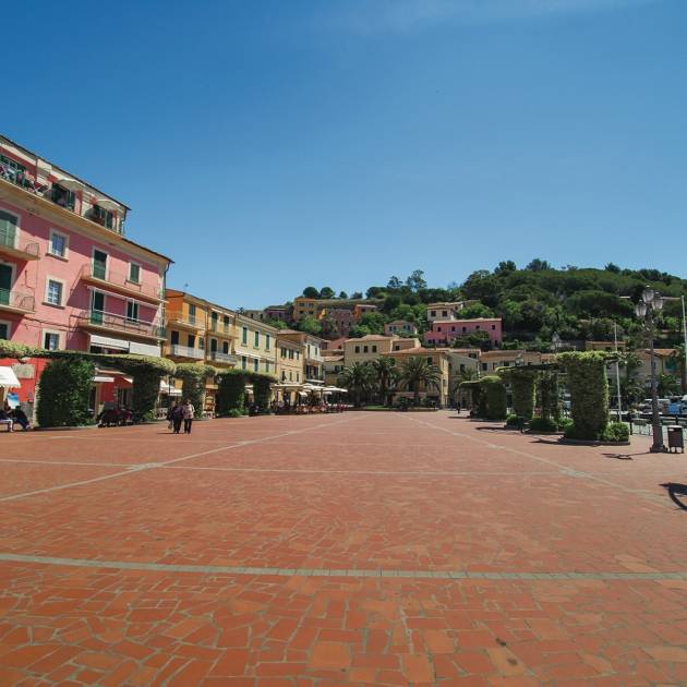 Porto Azzurro Piazza di Porto Azzurro